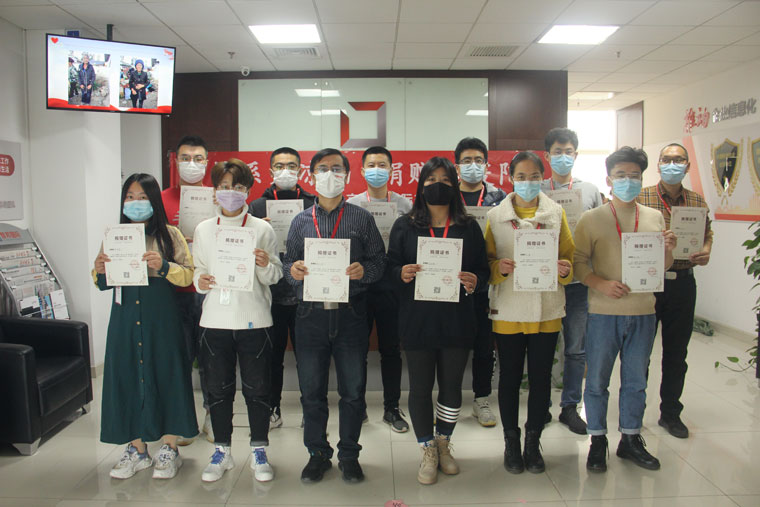 以爱之光，点亮未来！“智邦国际情系大凉山，捐衣赠物送暖阳”成功举办