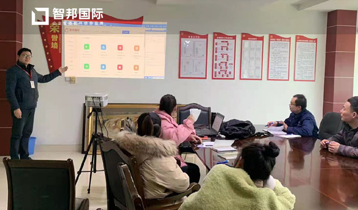 雨丝袜业签约智邦国际ERP系统,制定科学生产计划