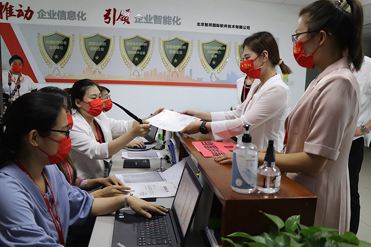 传递温暖,让爱永恒!智邦国际第二届公益捐赠活动成功举办