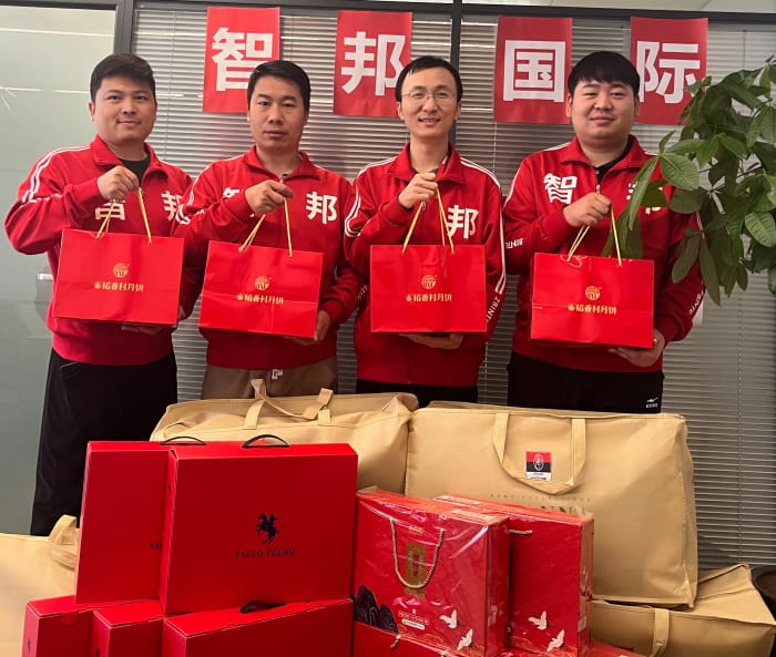 月满华诞，家国同庆，智邦国际祝您中秋国庆双节快乐！